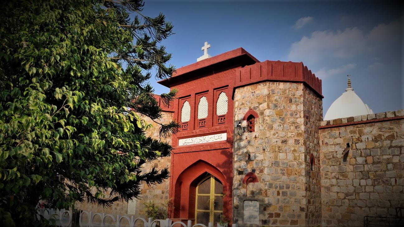 Mehrauli: Six Religions of India